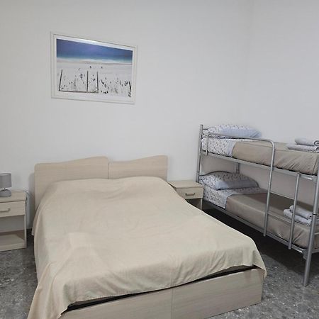 Da Massimo 1 Bed & Breakfast Marina di Schiavonea Ngoại thất bức ảnh