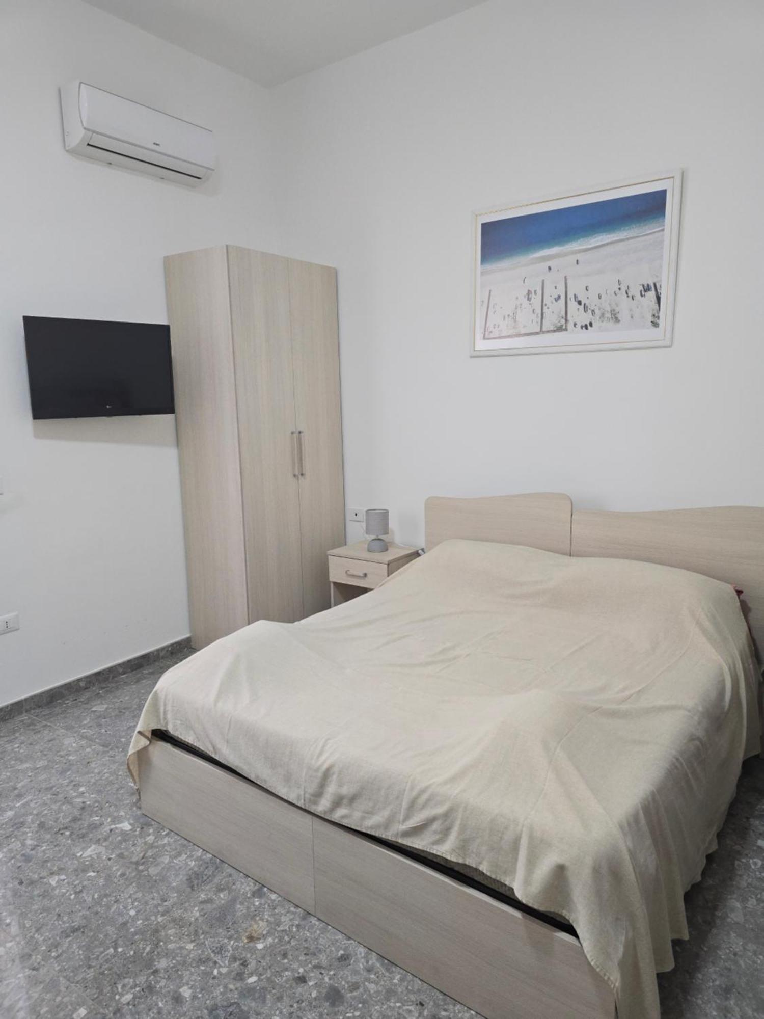 Da Massimo 1 Bed & Breakfast Marina di Schiavonea Ngoại thất bức ảnh