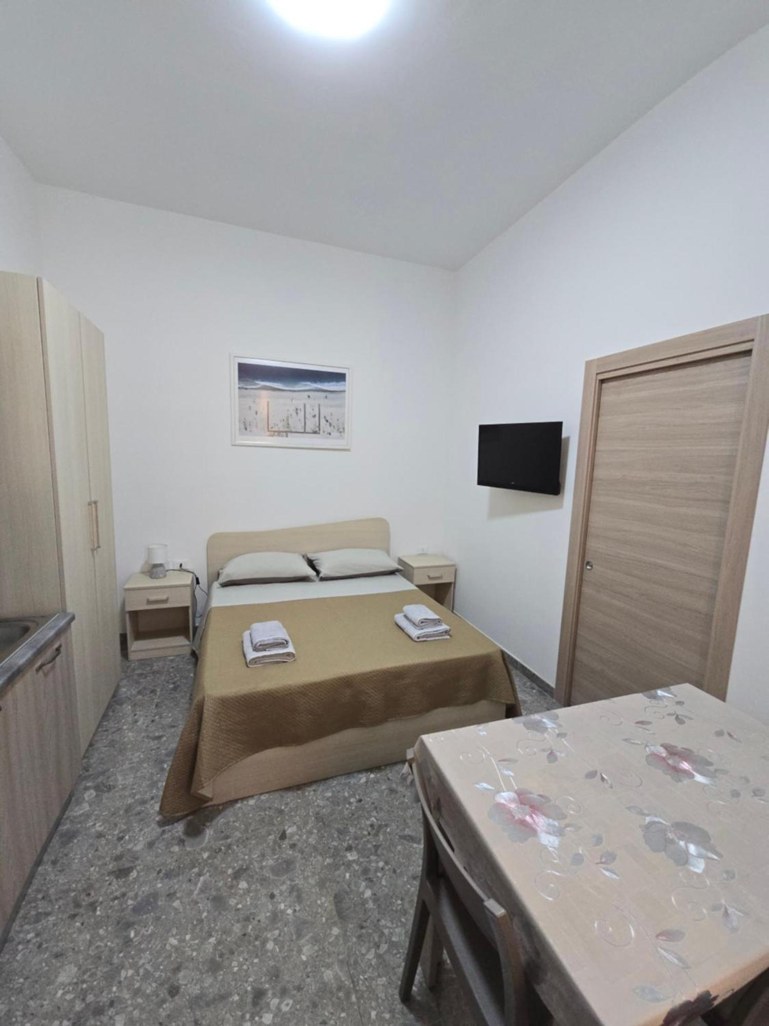 Da Massimo 1 Bed & Breakfast Marina di Schiavonea Ngoại thất bức ảnh